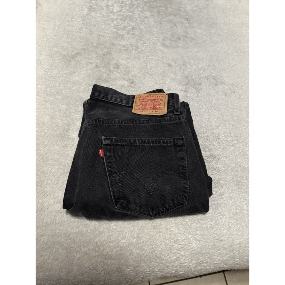 Vintage Levi's 550 Relaxed Straight Black Denim Jeans Size 36x32 Made USA